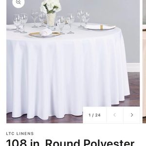 2/$26 Polyester table cloth brand new, white, navy blue ⚪️🔵